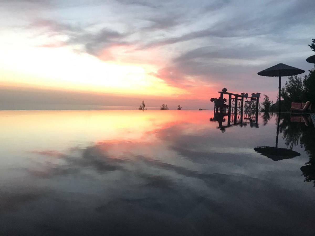 Serenity Boutique Suites Athánion المظهر الخارجي الصورة